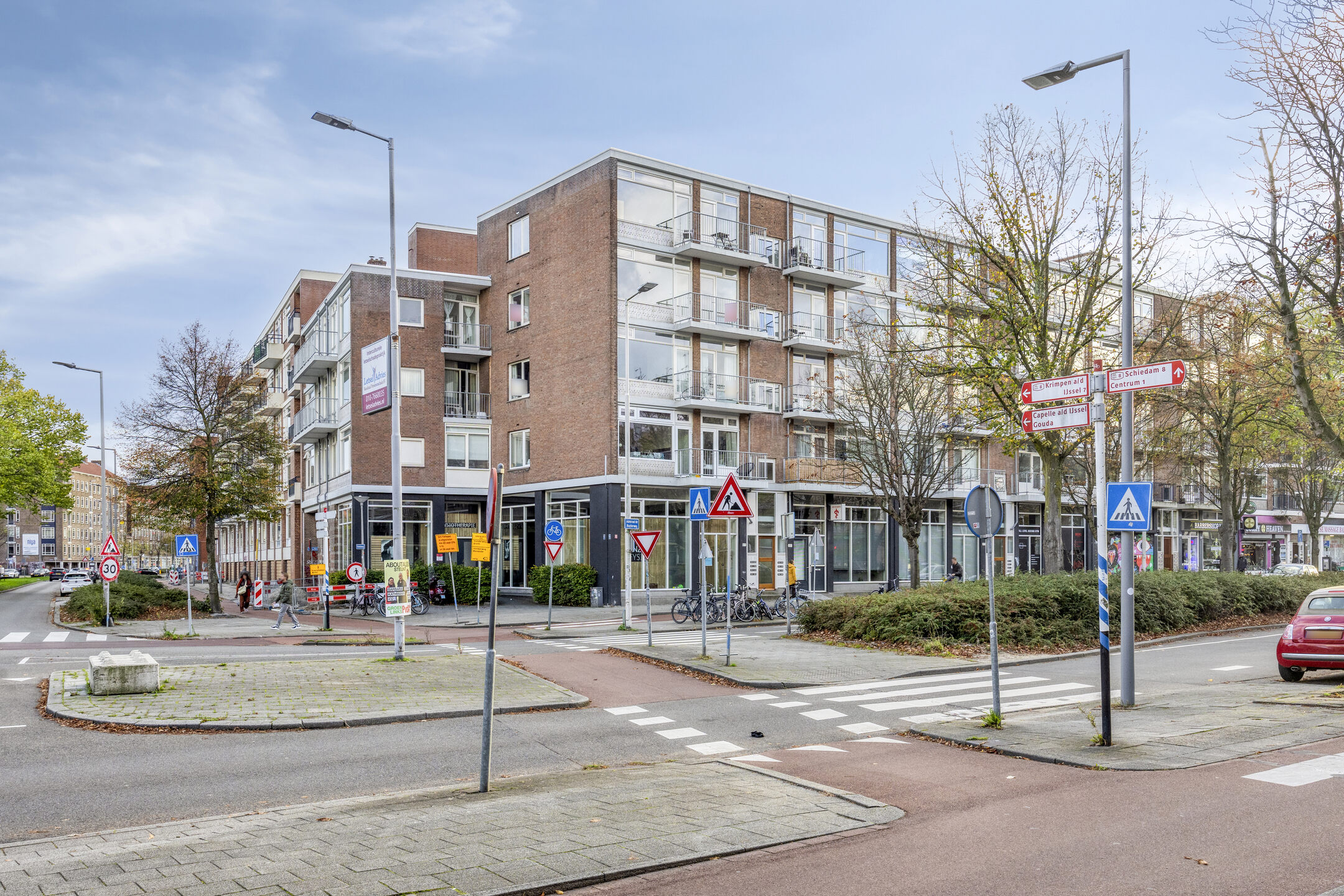 https://roosdenbrabermakelaars.nl/wp-content/uploads/2026/06/251563436.jpg